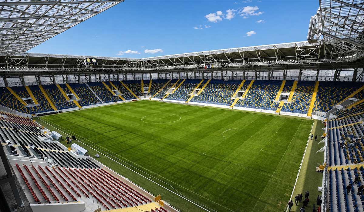 augmentation de la capacité du stade